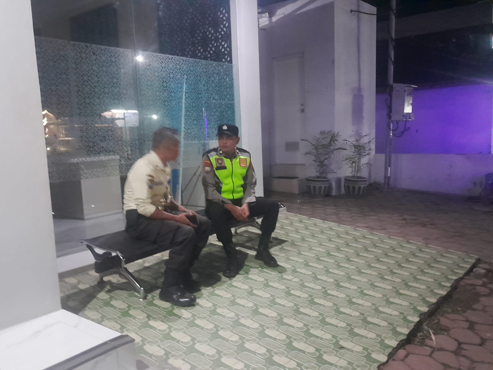 Polsek Jambon Gelar Patroli Blue Light, Antisipasi Balap Liar, Kejahatan 3C, dan Potensi Bencana Alam