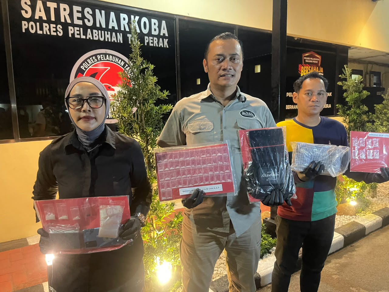 Polres Tanjungperak Bongkar Tiga Jaringan Narkoba, Empat Tersangka Pengedar Diamankan
