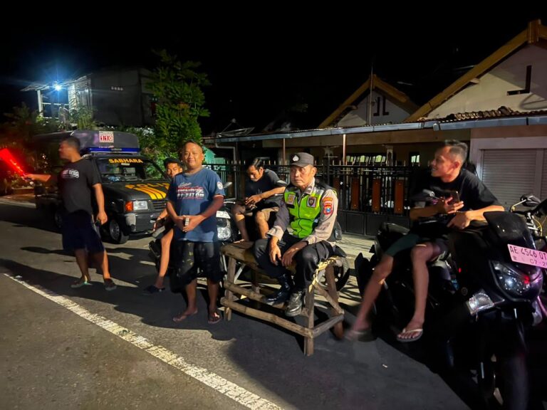 Polsek Slahung Tingkatkan Patroli Harkamtibmas Malam Hari, Jaga Keamanan Wilayah Tetap Kondusif