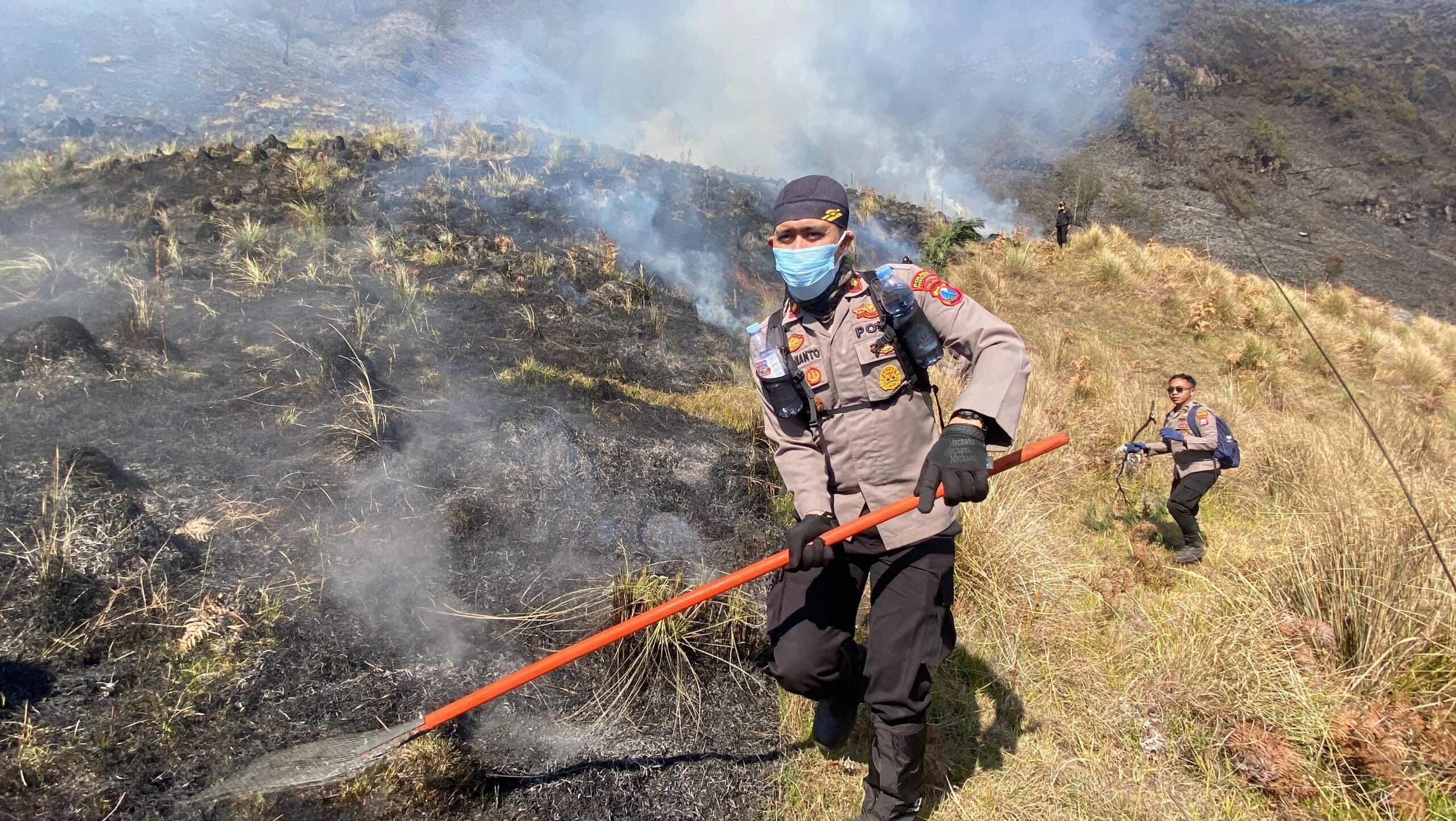 Polres Probolinggo Intensifkan Penanganan Karhutla di Lereng Gunung Bromo