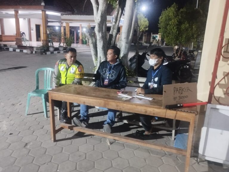 Patroli Presisi Polsek Bungkal Perkuat Harkamtibmas dan Antisipasi Kejahatan Malam Hari
