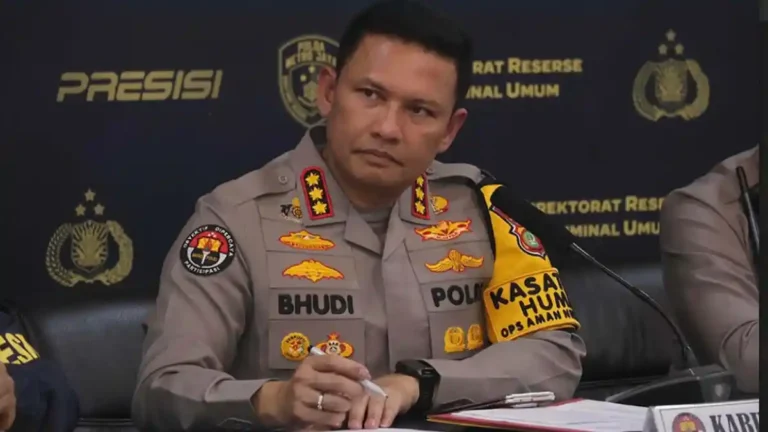 Polda Metro Jaya Berikan Layanan Penyampaian Aspirasi Agar Nyaman dan Tertib Bagi Seluruh Aktifitas Masyarakat Lainnya