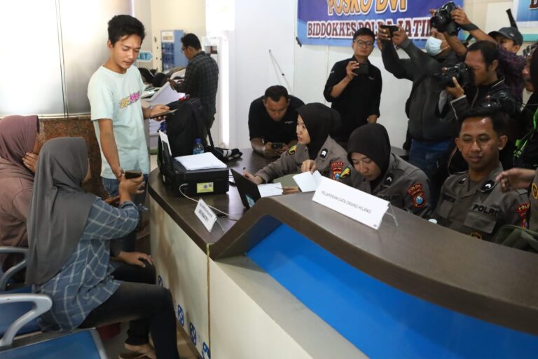 DVI Polda Jatim Terima 76 Data Ante Mortem Korban KM Virgo Transport 8