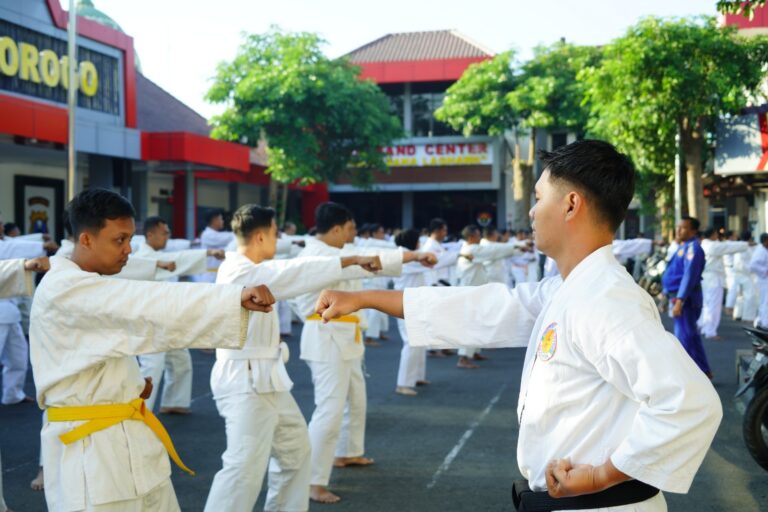 Polres Ponorogo Tingkatkan Kemampuan Beladiri Personel untuk Dukung Profesionalisme Tugas
