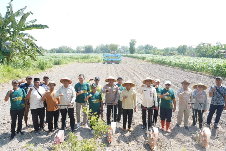 Hari Tani Nasional 2026: Polres Kediri Perkuat Sinergi Ketahanan Pangan bersama Petani