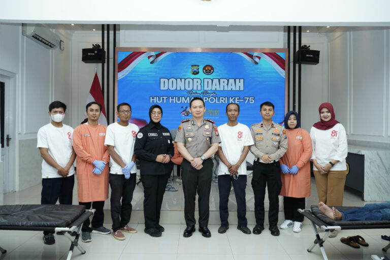 Peringati Hari Jadi Humas Polri ke-75, Polres Ponorogo Gelar Donor Darah Serentak