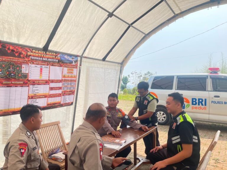 Polres Mojokerto Cek Kesehatan, Dukung Fisik Prima Personel Brimob Siaga Karhutla Gunung Arjuno – Welirang