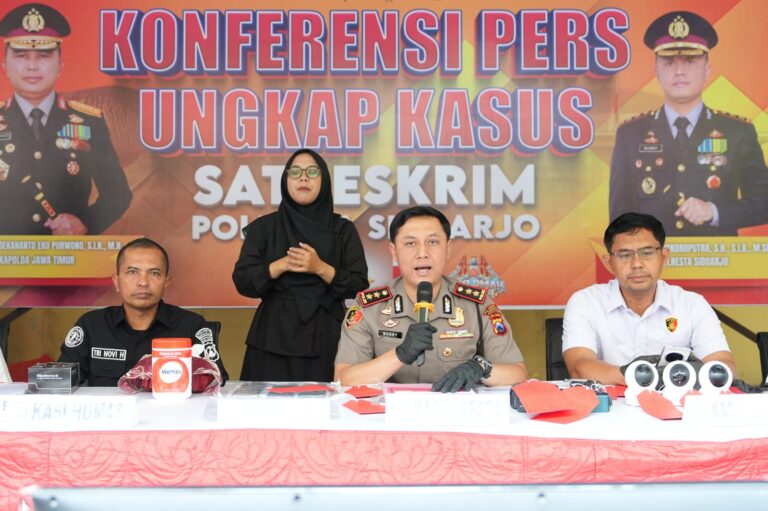 Polresta Sidoarjo Ungkap Penipuan Online Libatkan WNA Vietnam